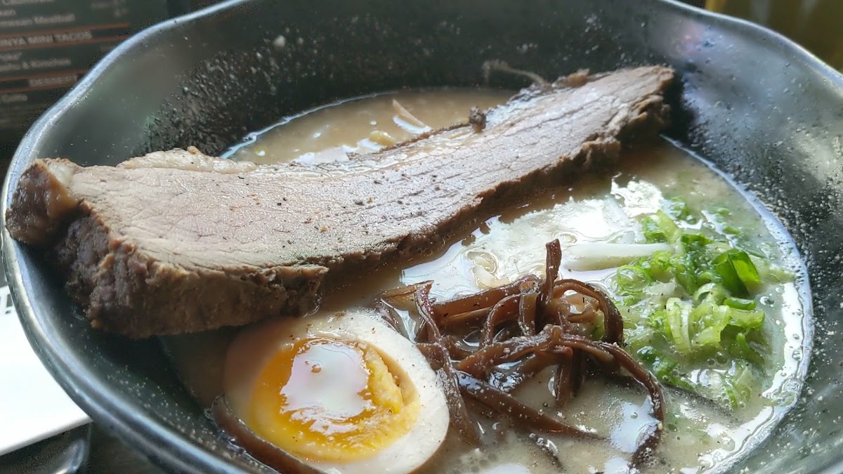 JINYA Ramen Bar, Vancouver: photo 4