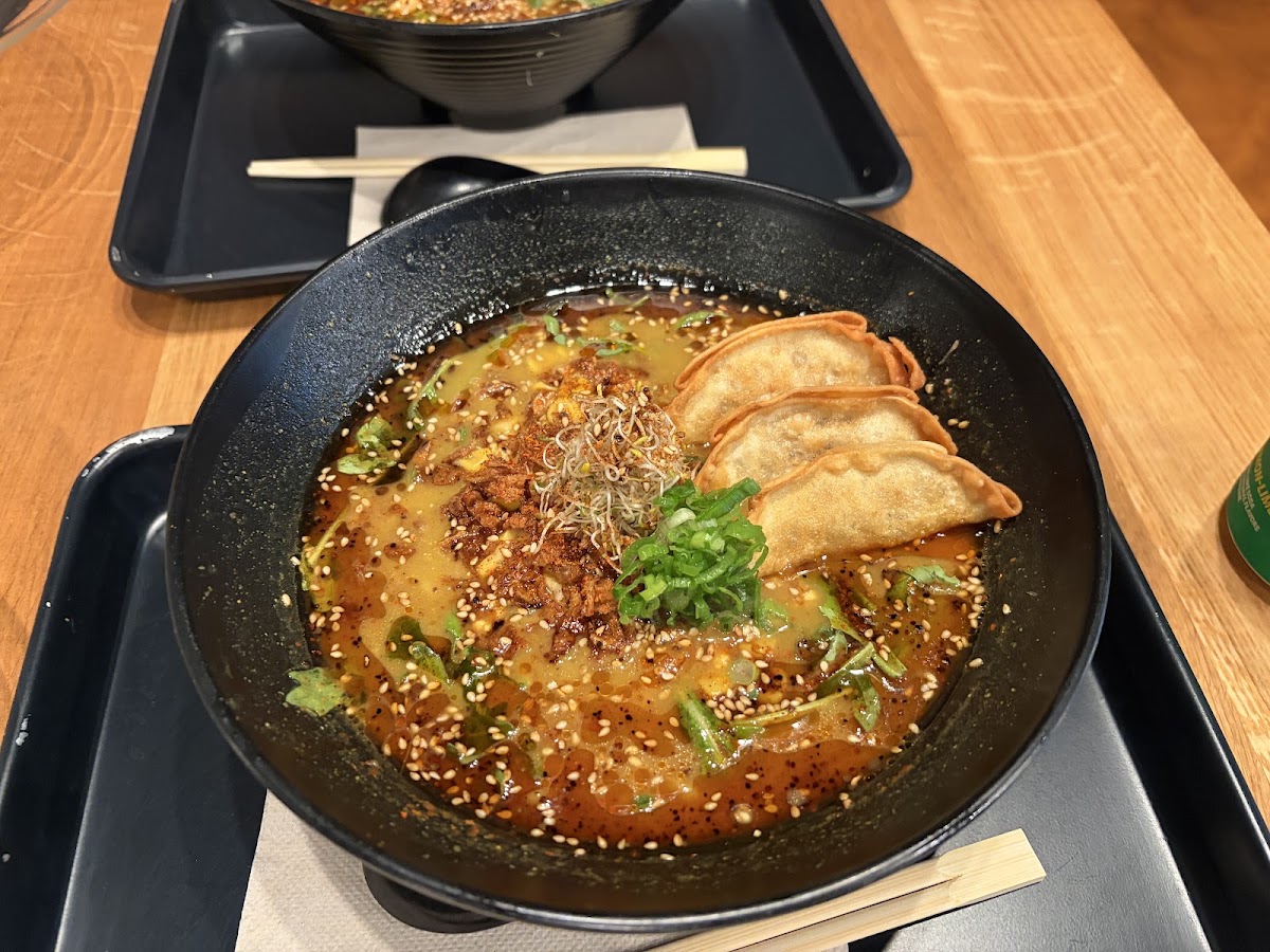 Redwhite Boneless Ramen, Los Angeles: photo 12