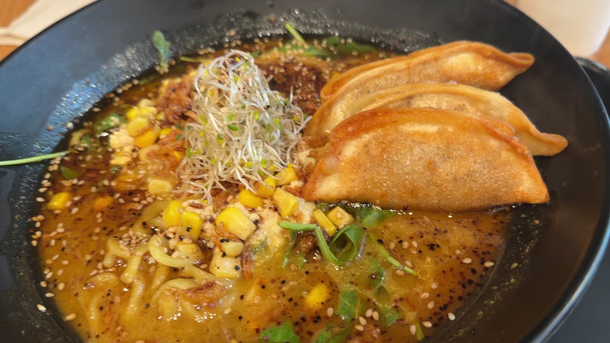 Redwhite Boneless Ramen, Los Angeles: photo 8