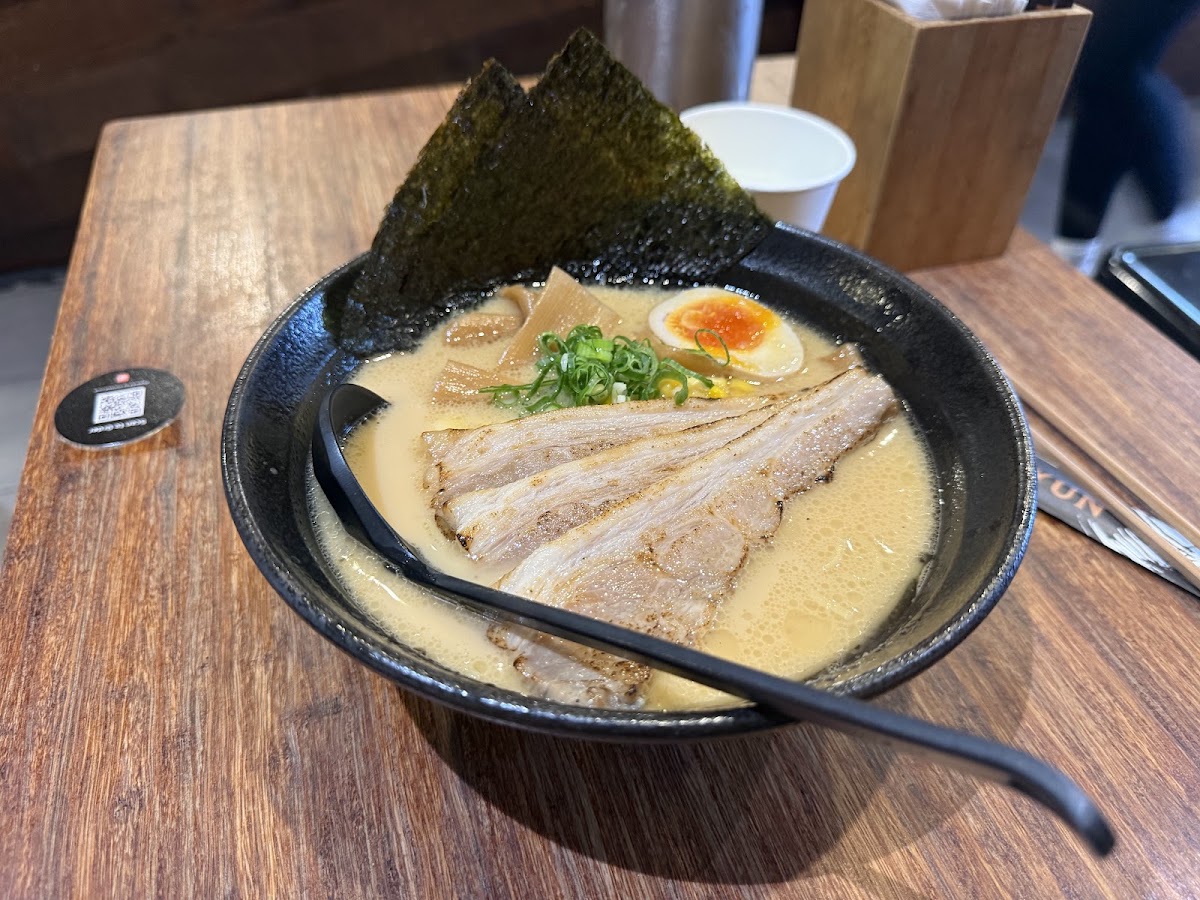 Shyun Ramen Bar, Melbourne: photo 3