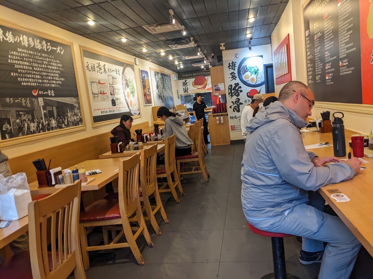 Ikkousha Ramen, Toronto: photo 14