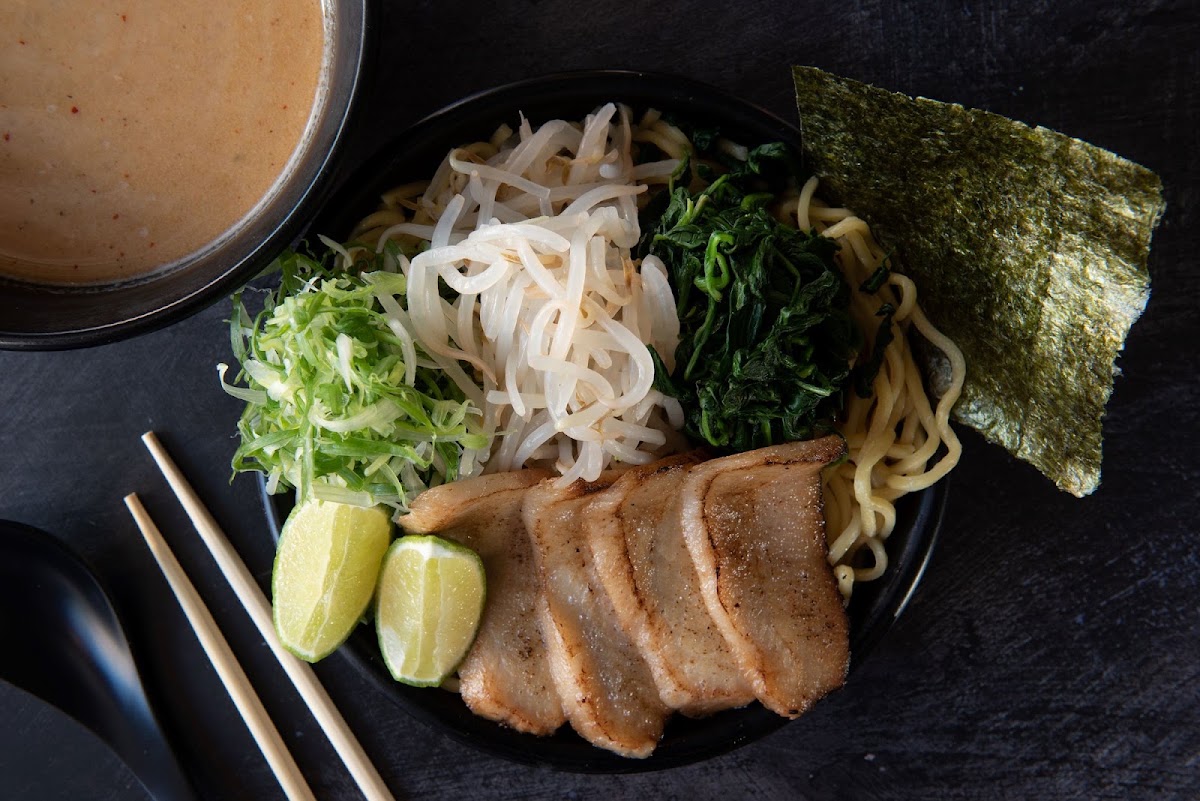Slurpin Ramen Bar, Los Angeles: photo 9
