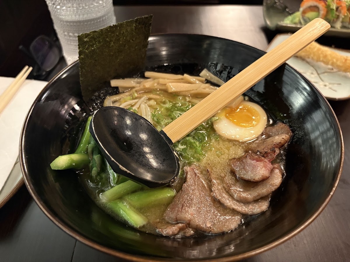 Showa era Izakaya Ramen Sushi, New York: photo 6