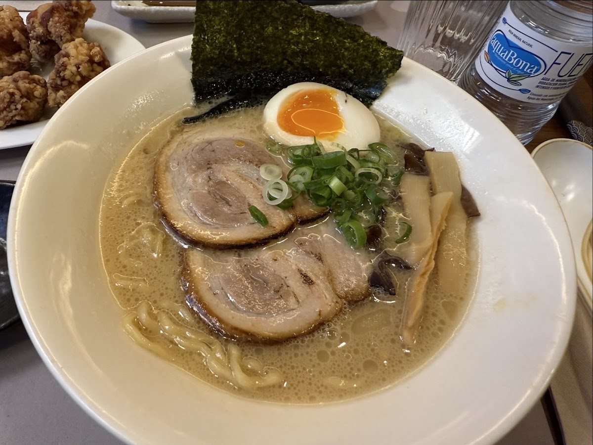 Bowl of tonkotsu ramen at Muteki Ramen, Barcelona