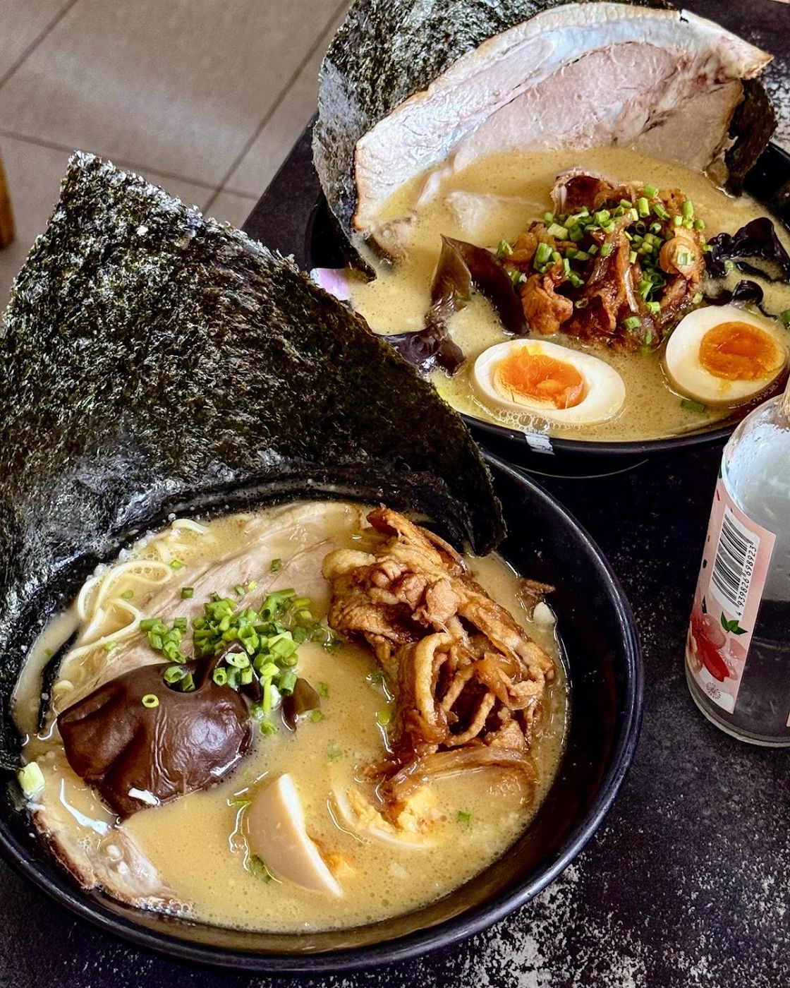 Ramen Keisuke Tonkotsu King, Singapore: photo 3