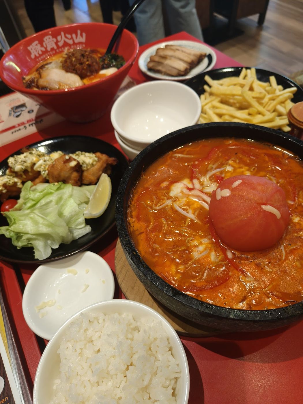 Tonkotsu Kazan, Singapore: photo 5