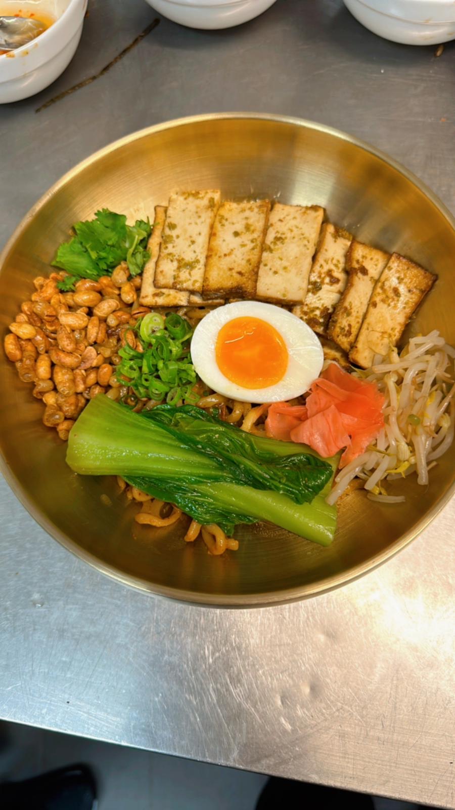 Shangri-la Ramen Bar, Lisbon: photo 7