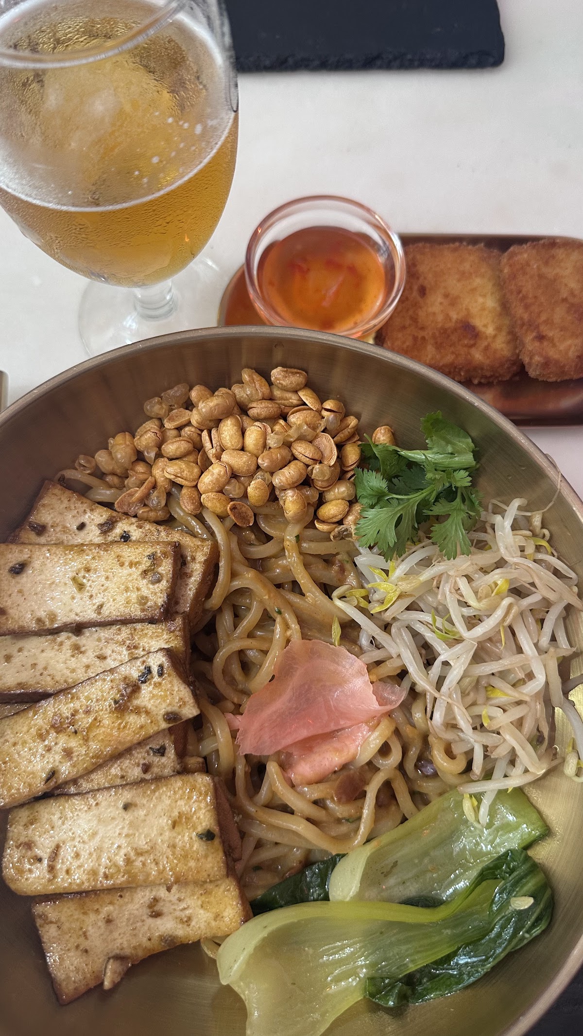 Shangri-la Ramen Bar, Lisbon: photo 8