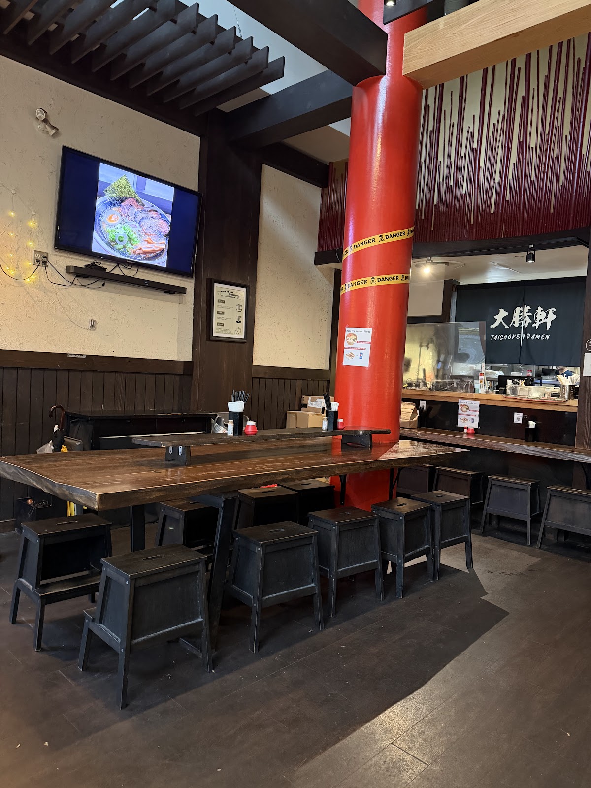 Taishoken Ramen, Vancouver: photo 2